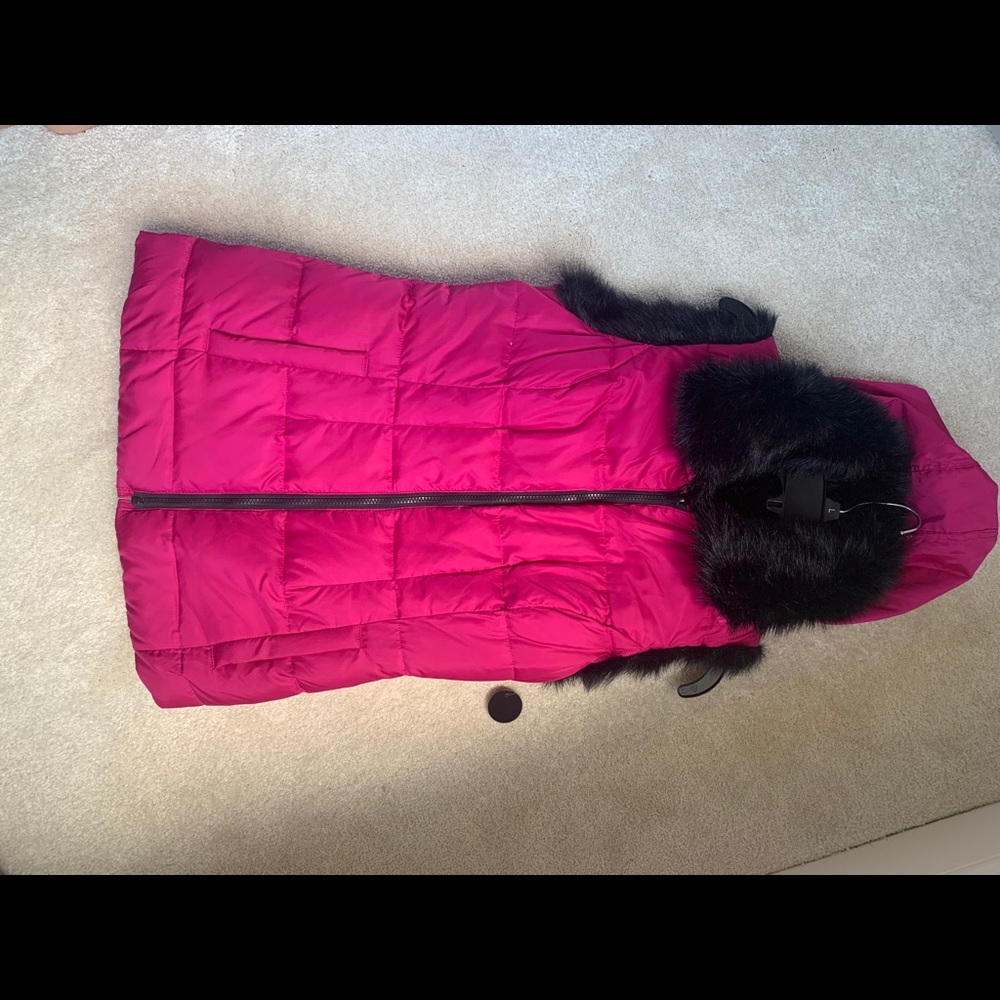 Reversible hot-pink/black faux fur vest